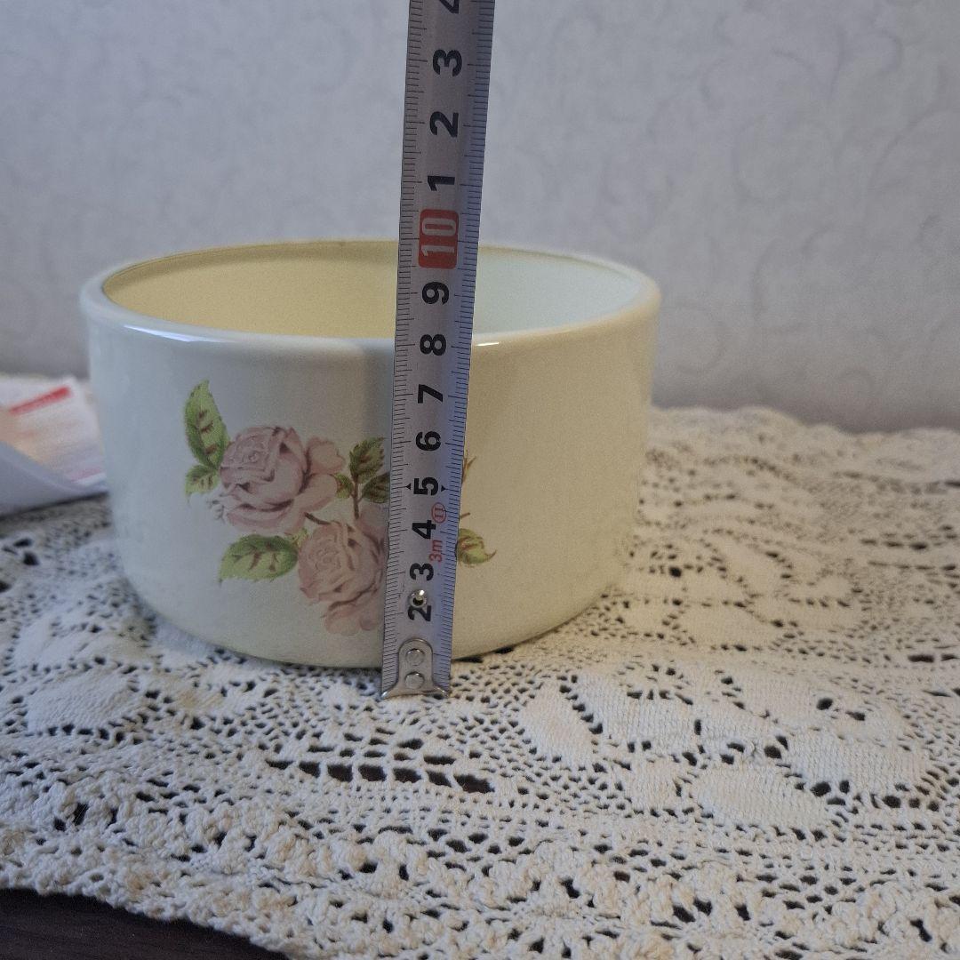 イマン　ダイアナローズ　丸缶Sサイズ