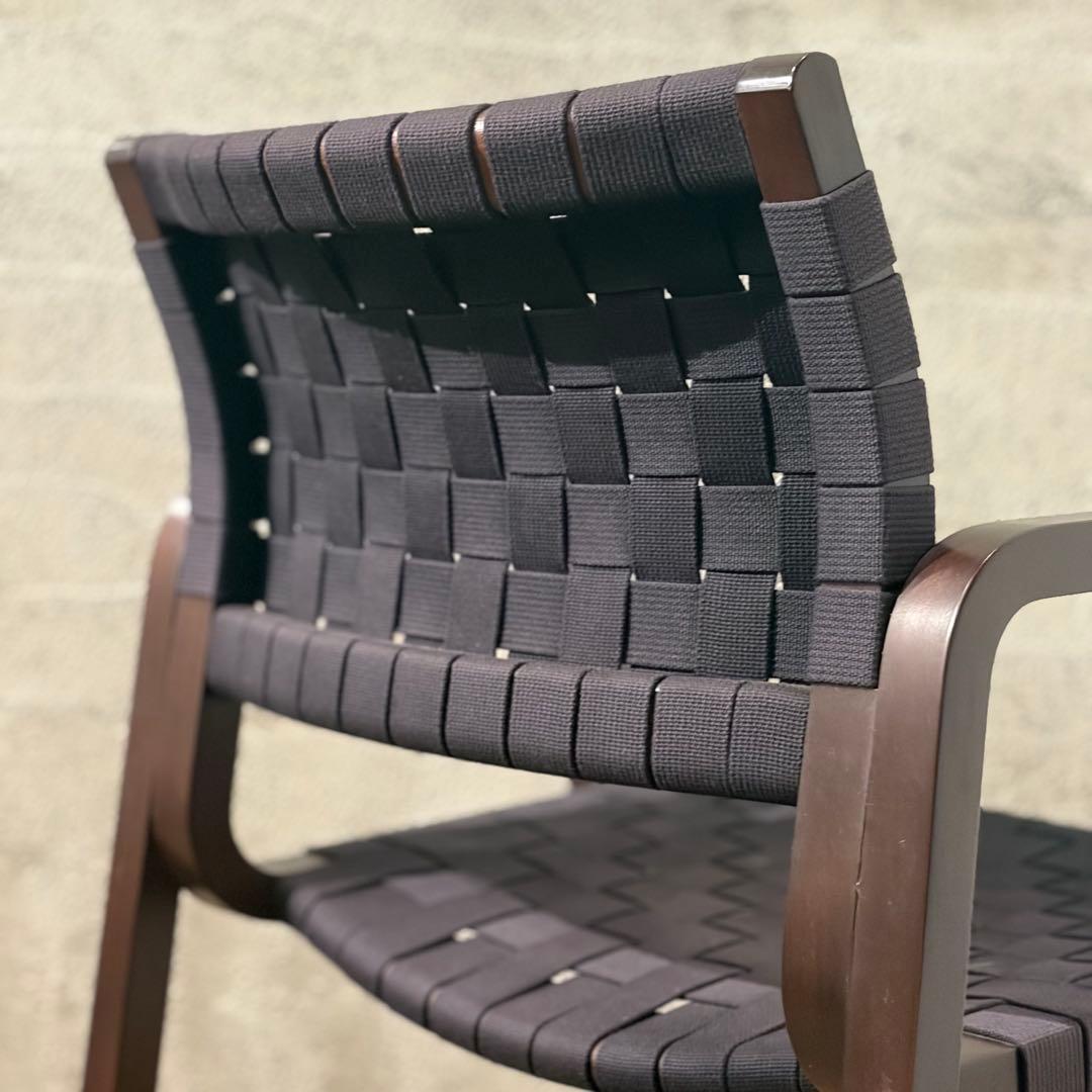 arflex NTアームチェア ブラック　1〜2脚