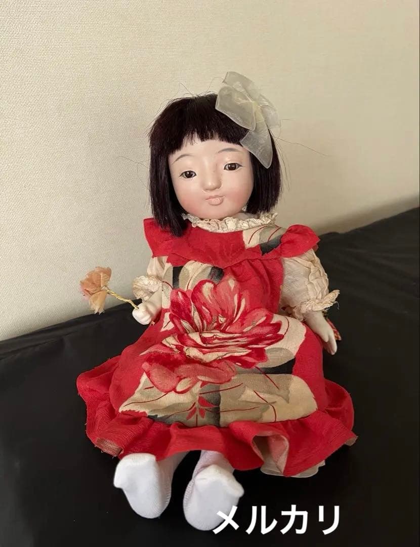 ▪️自由人形▪️関節のある市松人形▪️昭和▪️お着替えの着物付き