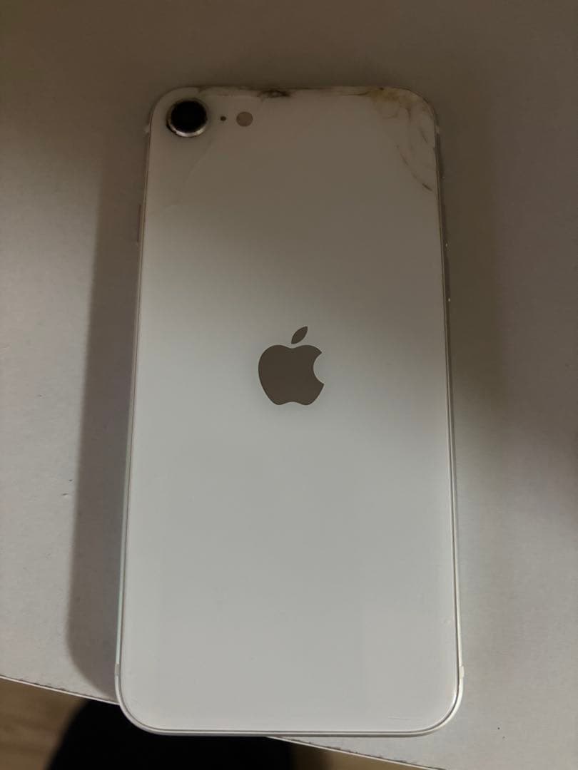 iPhone se2 64gb ホワイト 本体