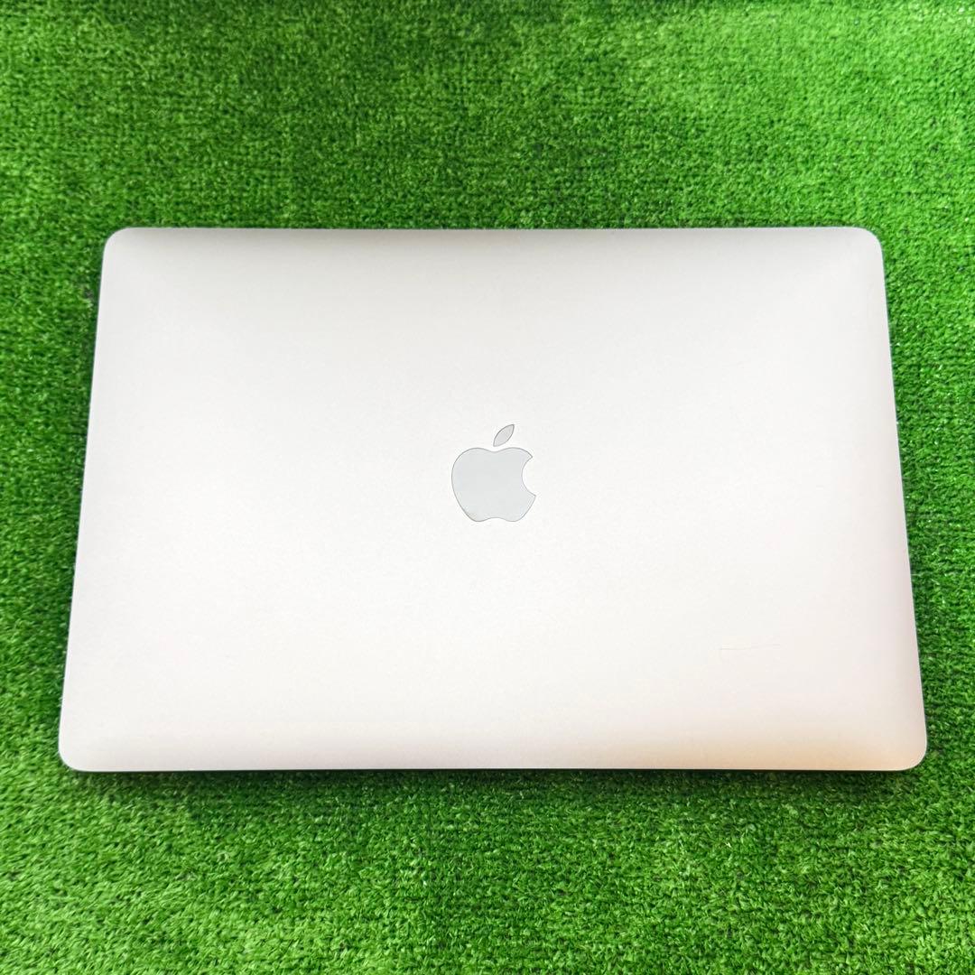 【美品】MacBook Air M1チップ メモリ8GB 256GB ノートPC