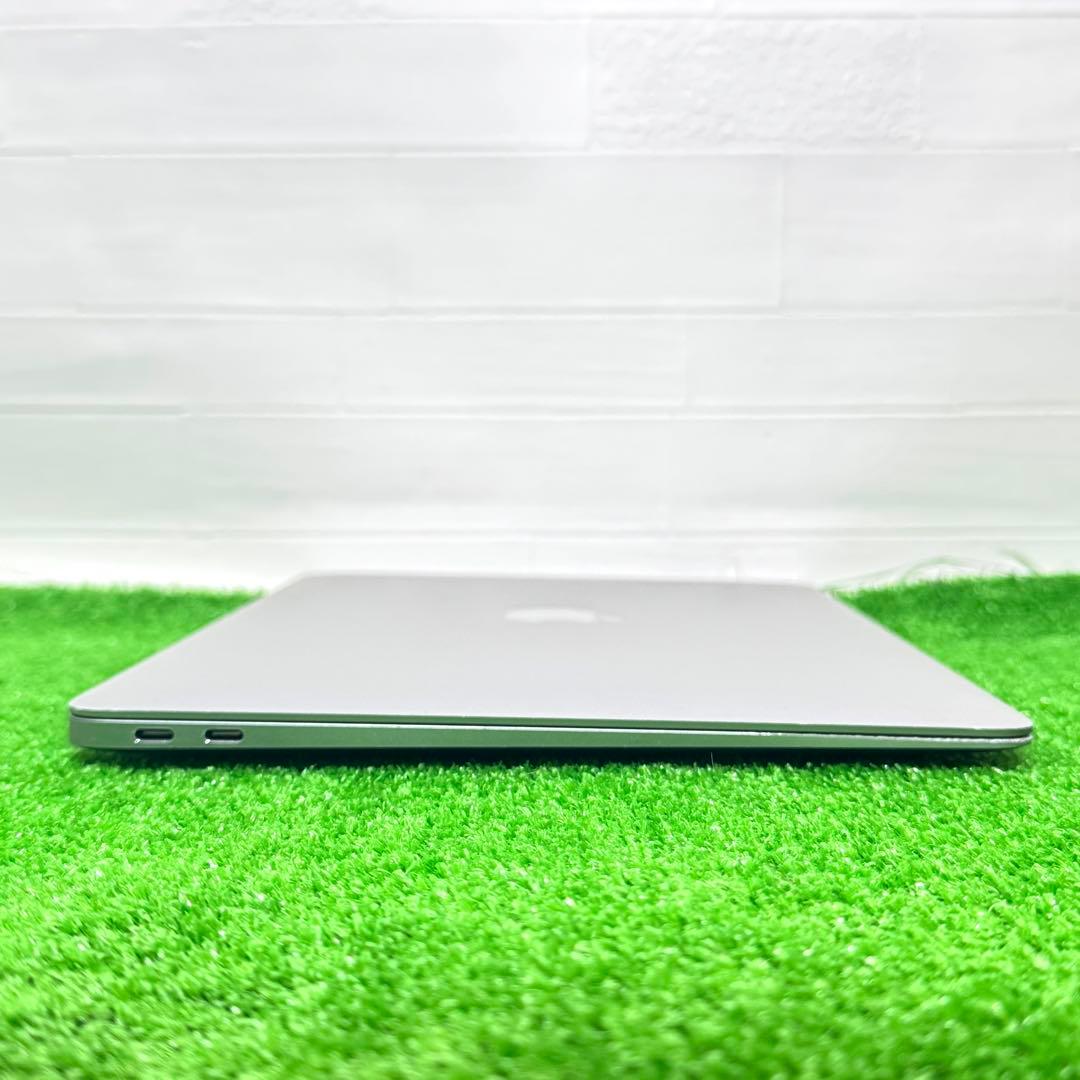 【美品】MacBook Air M1チップ メモリ8GB 256GB ノートPC