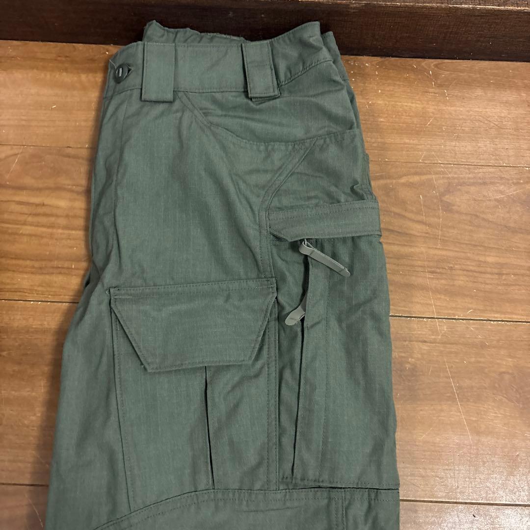 未使用品　米軍実物　MASSIF HELLMAN COMBAT PANT 34R