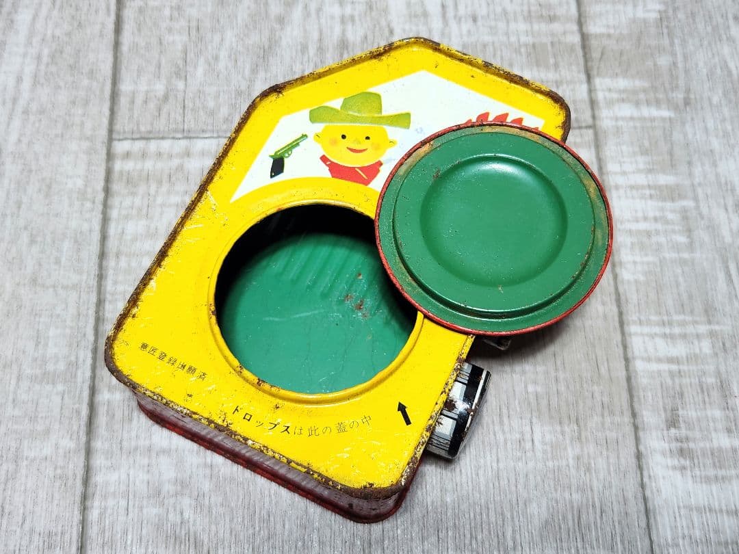 サクマ ドロップス 空き缶 8ミリカメラ風 昭和レトロ 当時物