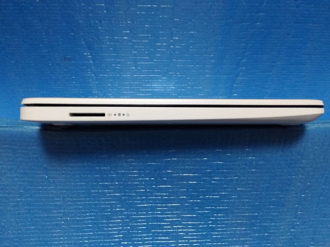 【美品】hp 14インチ　ノートパソコン　Windows11