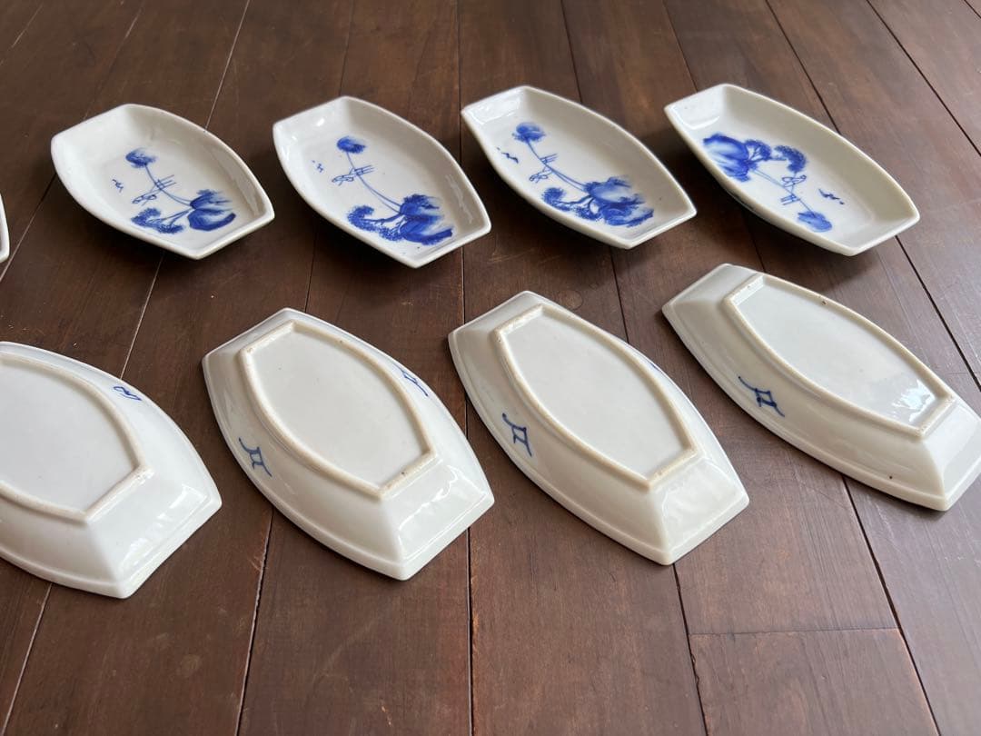 青い花柄舟形皿9枚セット 平佐焼