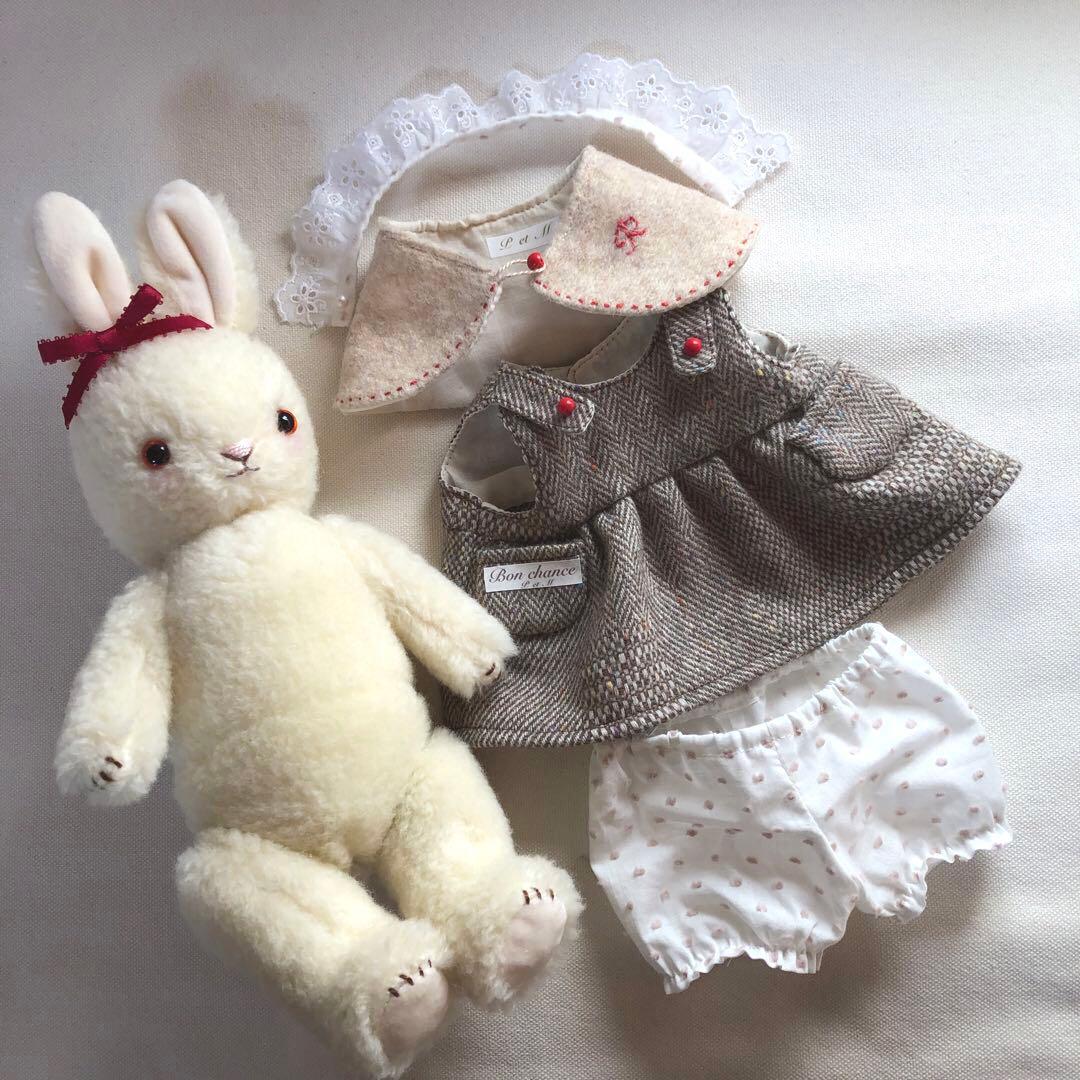 ハンドメイド　うさぎちゃんの冬支度　アルパカ&ウール のぬいぐるみ