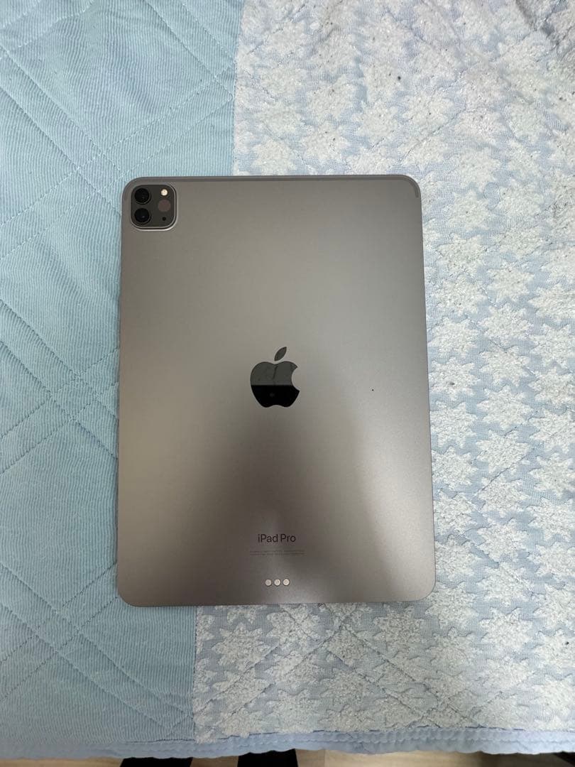 iPad Pro 11インチ　第4世代　M2チップ　128GB スペースグレー