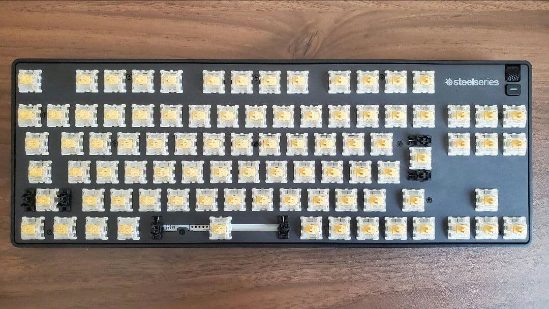 【コスパ◎】SteelSeries Apex9 TKL