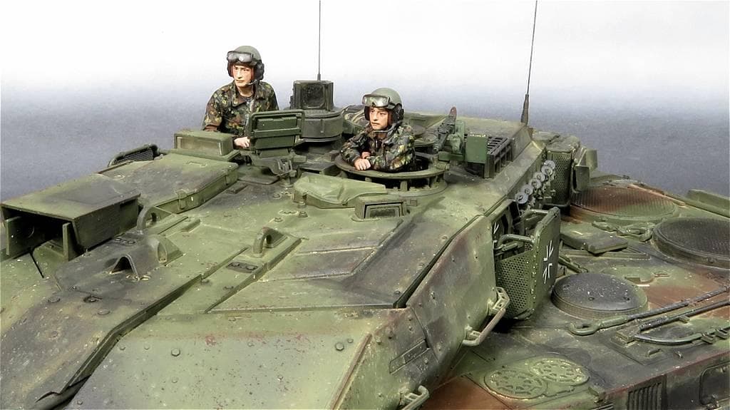 1/35 LEOPARD2 A7V 完成品
