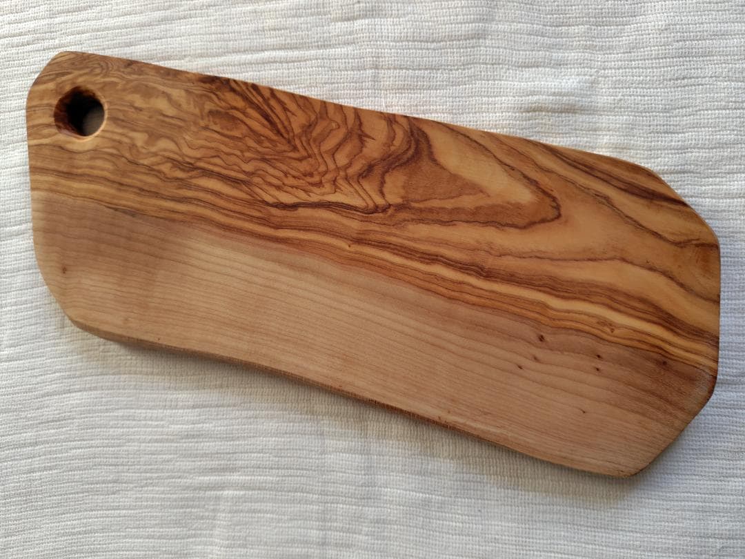 大判38cm オリーブウッド カッティングボード イタリア製 厚2.2cm