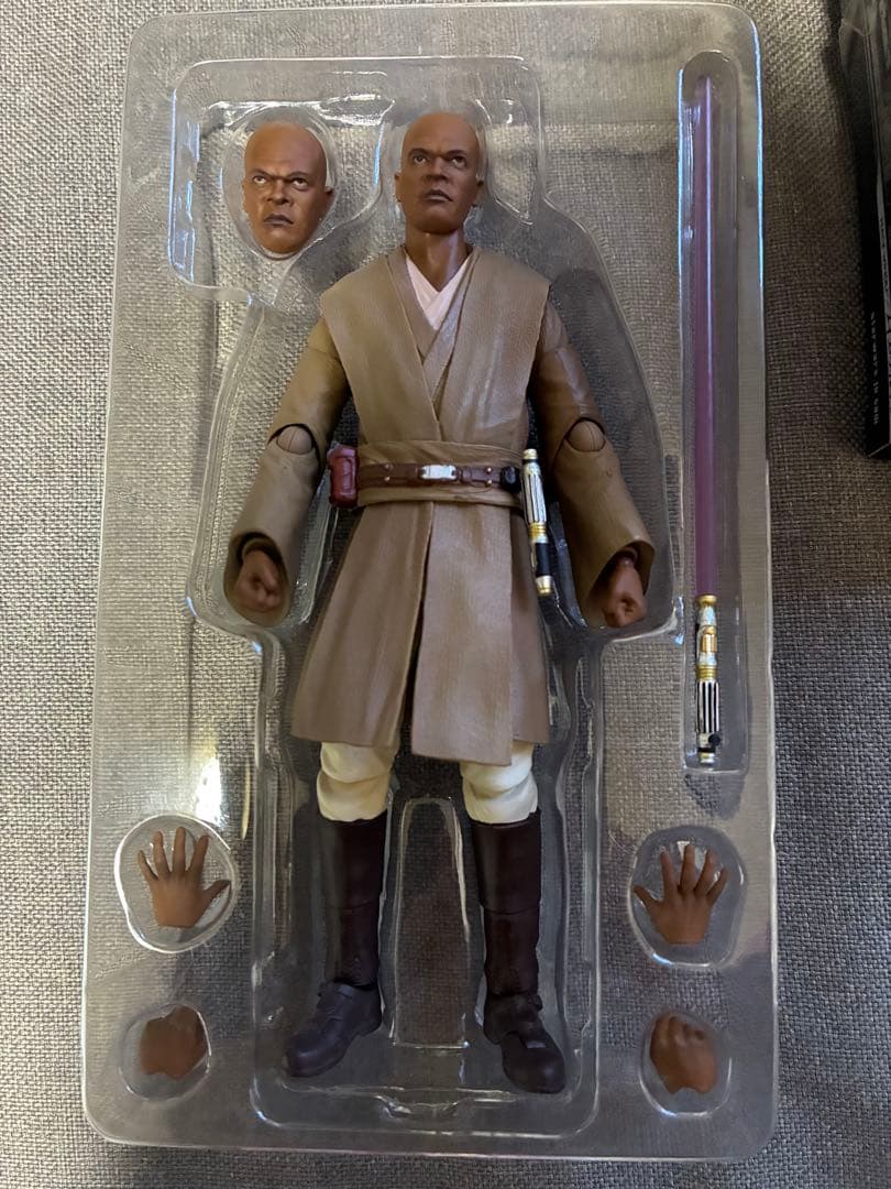 SHフィギュアーツ メイス・ウィンドゥ