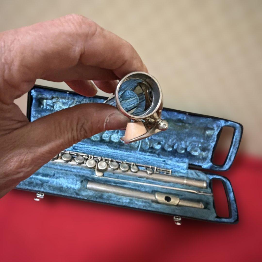 Nikkan（日管）製のフルート、モデル「FL-23」