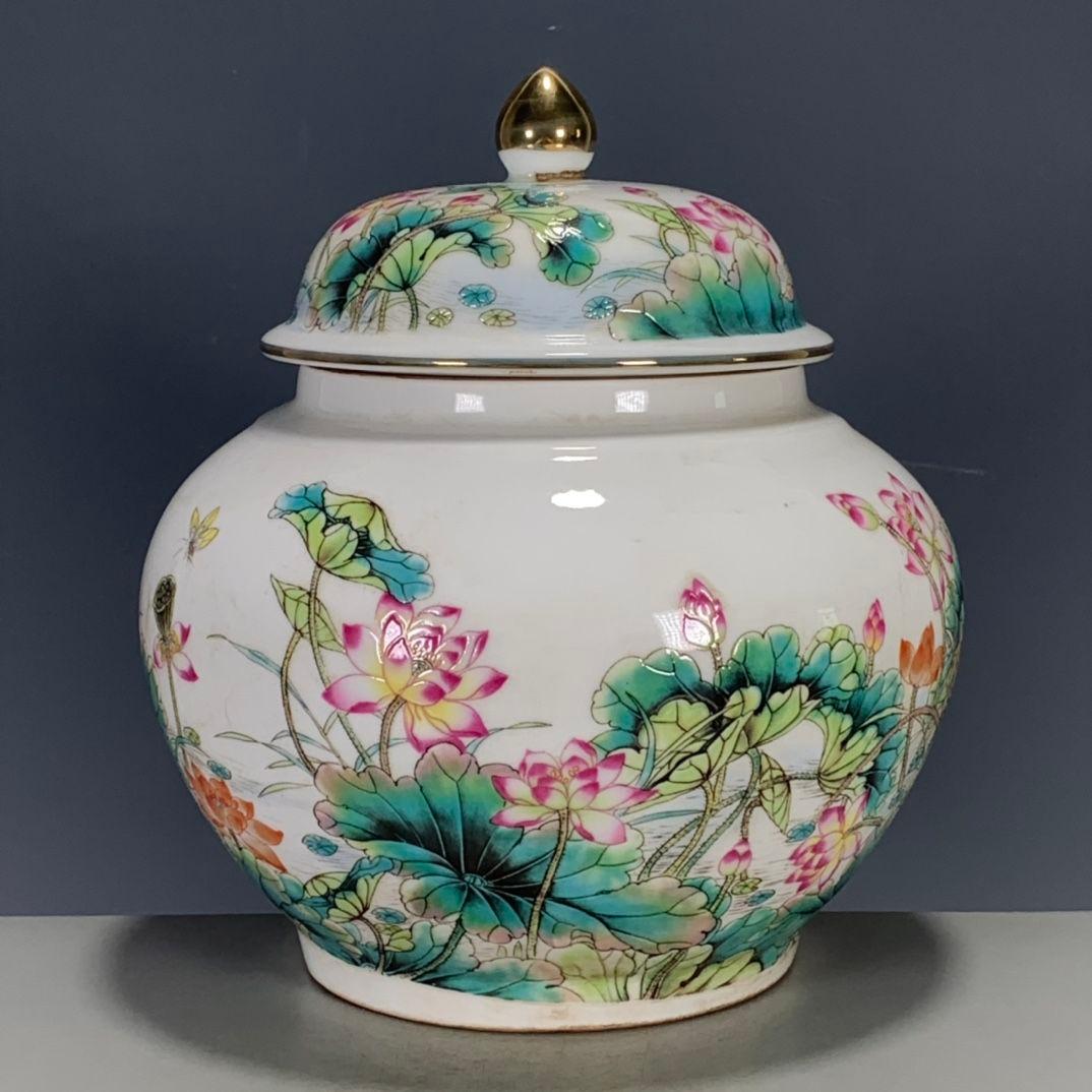 清乾隆粉彩蒔金蓮花蓋缶 景徳鎮 陶磁器 装飾品 工芸品 美術品 置物