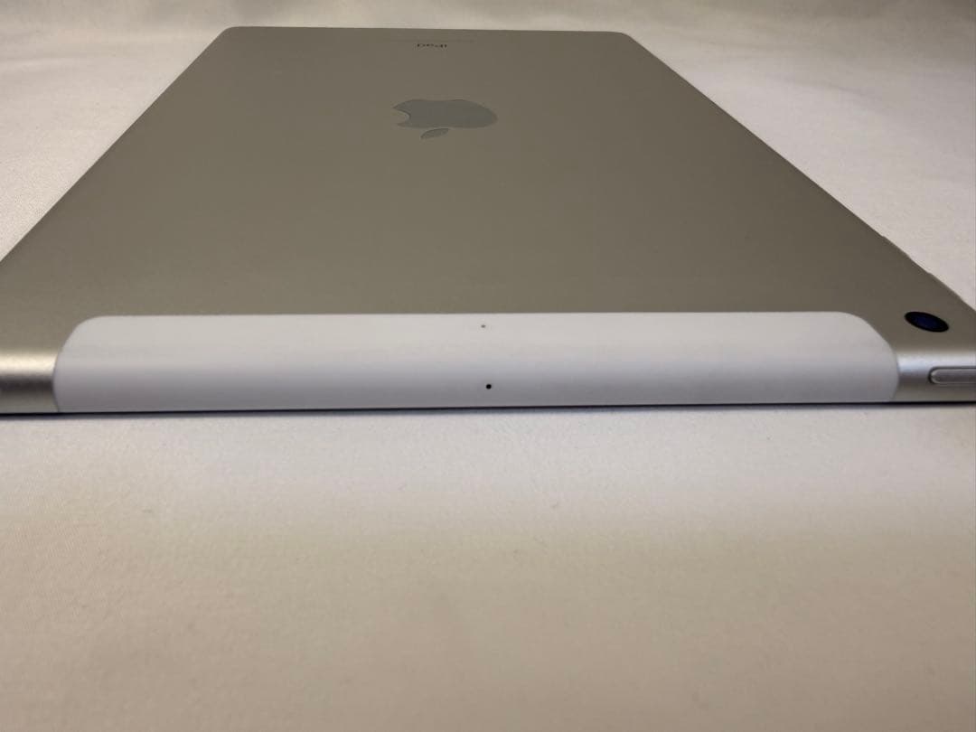 Apple iPad (第6世代) 32GB A1954 元箱付き 付属品未使用