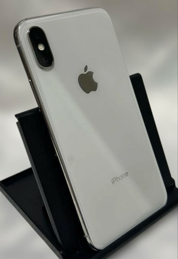 の*ん様 Apple iPhoneX 64GB 中古