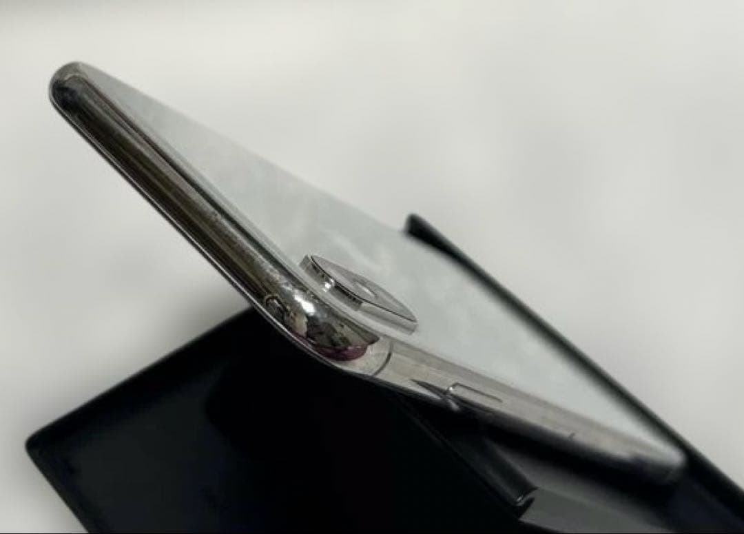 の*ん様 Apple iPhoneX 64GB 中古