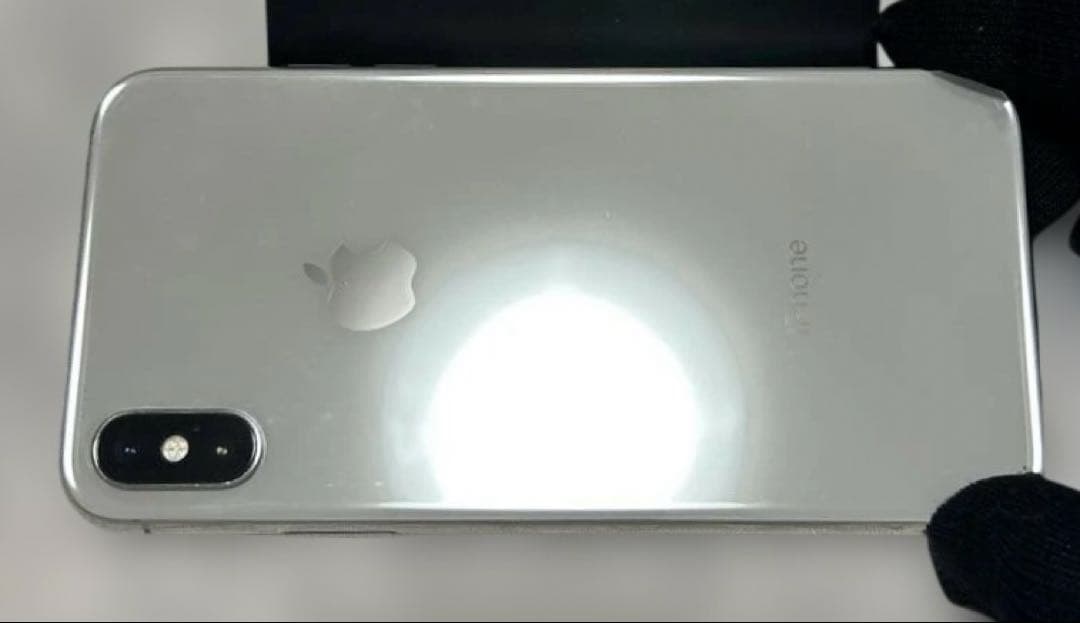 の*ん様 Apple iPhoneX 64GB 中古