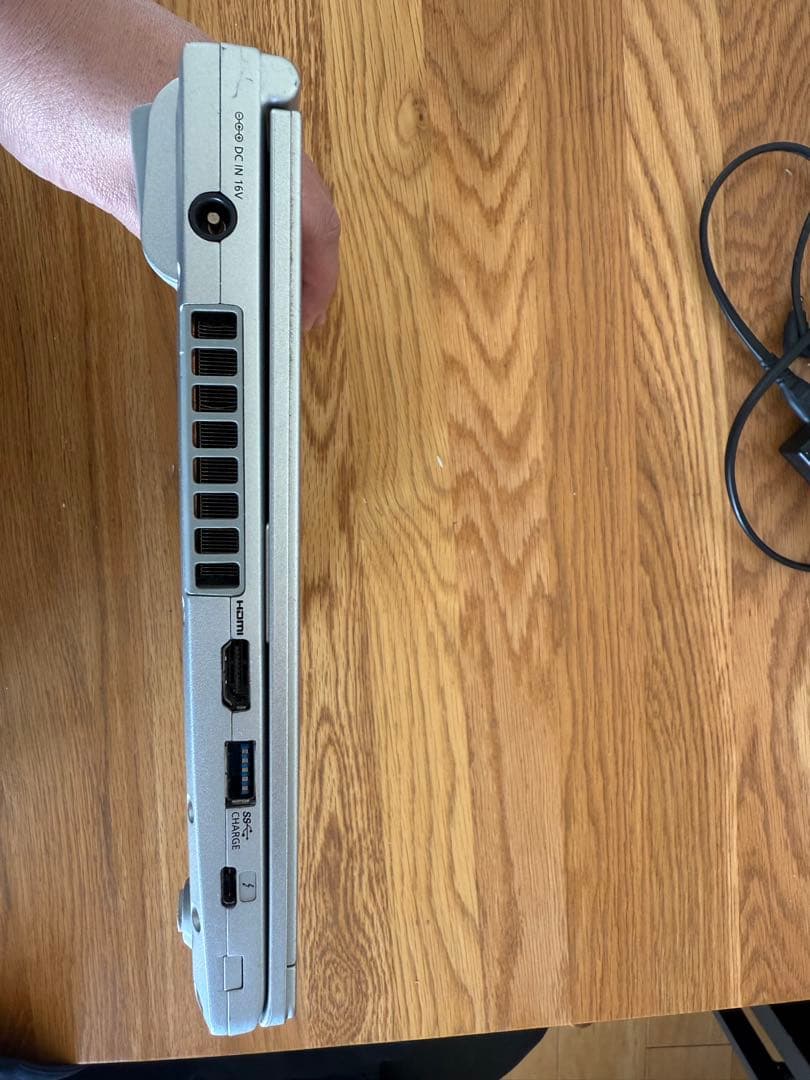 レッツノートCF-SV8/Core i5（8世代）/メモリ8GB/SSD