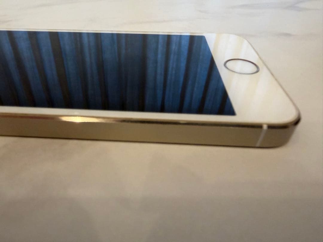 Apple iPhone5s 32GB ゴールド