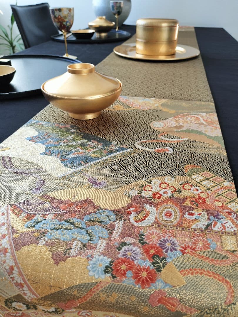 A613★逸品‼️豪華刺繍‼️ひな祭り‼️袋帯正絹テーブルランナー2ｍ18cm