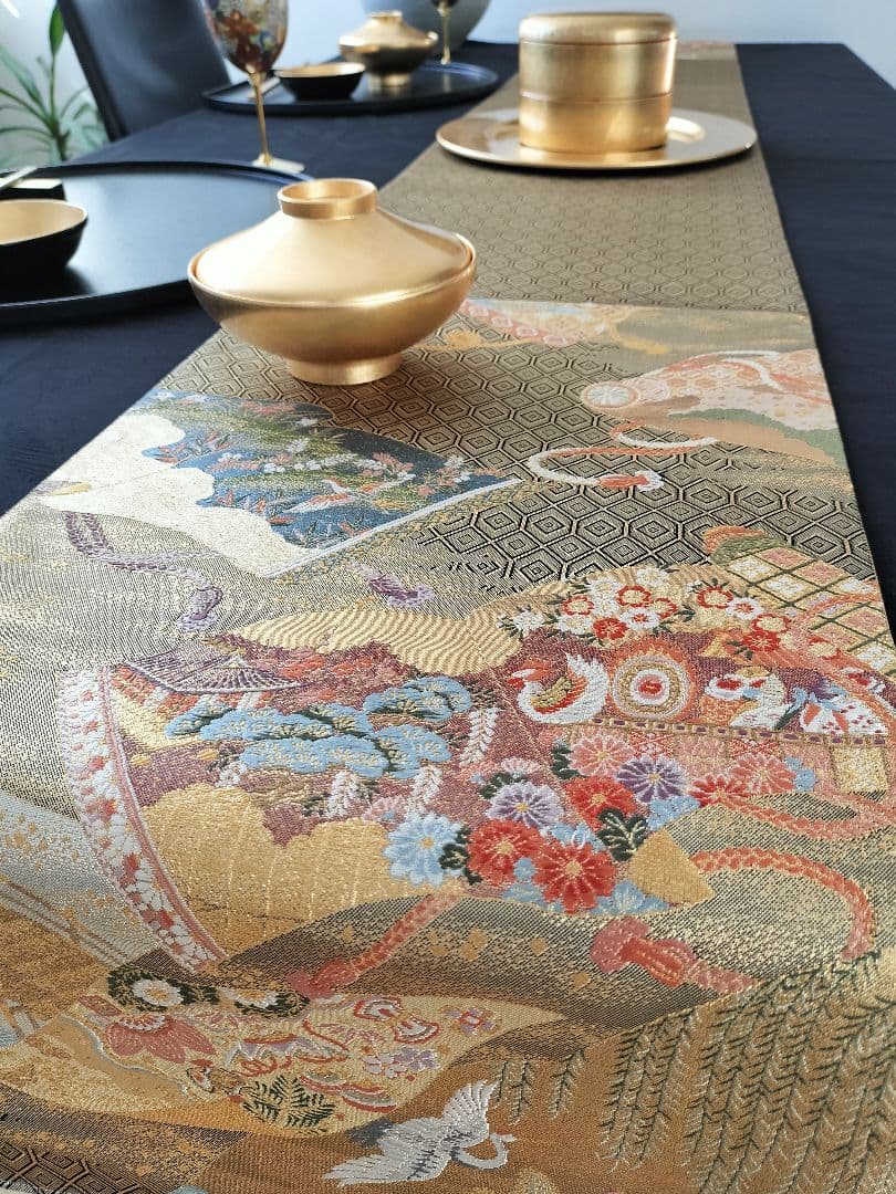 A613★逸品‼️豪華刺繍‼️ひな祭り‼️袋帯正絹テーブルランナー2ｍ18cm