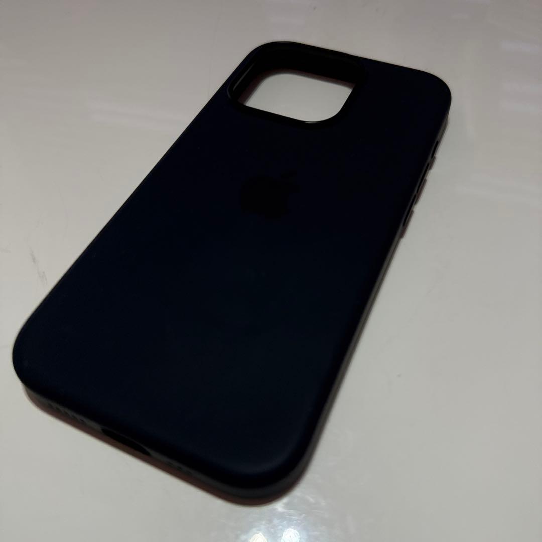 iPhone 15 Pro SIMフリーApple Care+ 純正ケース付