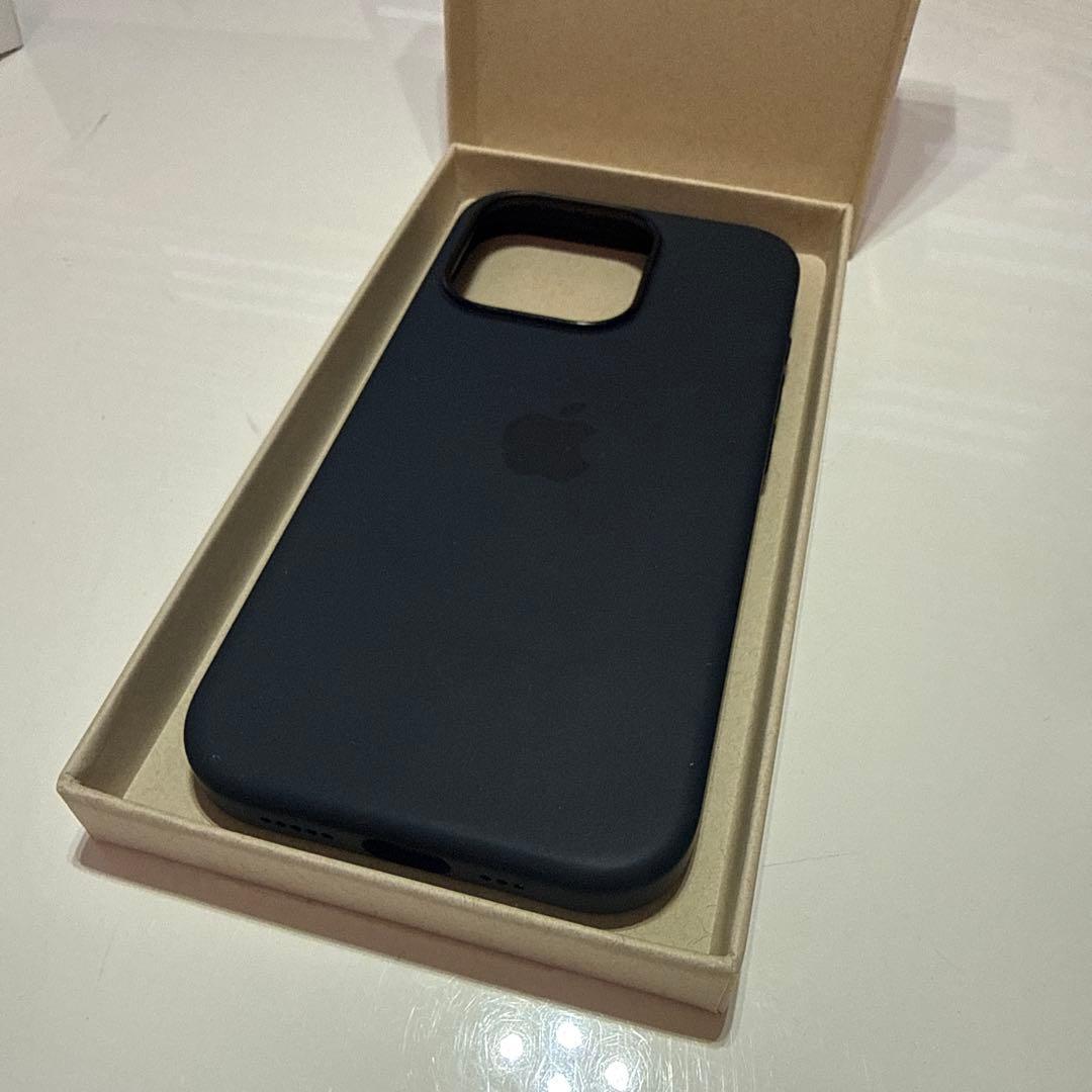 iPhone 15 Pro SIMフリーApple Care+ 純正ケース付