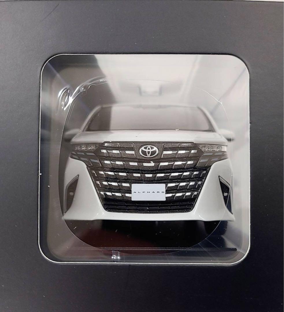 トヨタ　アルファード　カラーサンプル　ミニカー