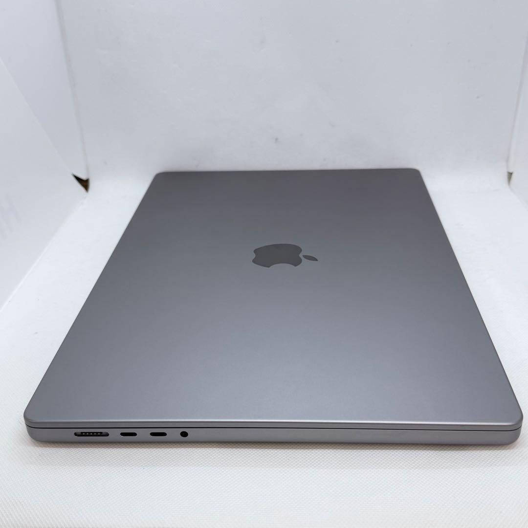 【美品】MacBook Pro 16インチ M1 Pro 32GB /512GB