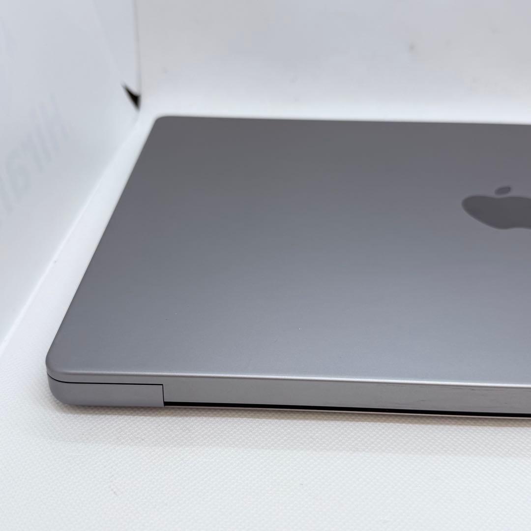 【美品】MacBook Pro 16インチ M1 Pro 32GB /512GB
