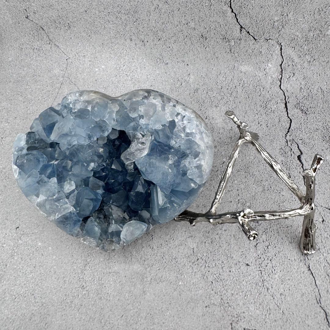 G-177セレスタイトハート型原石　天然石　ブルーストーンクラスター1.84kg