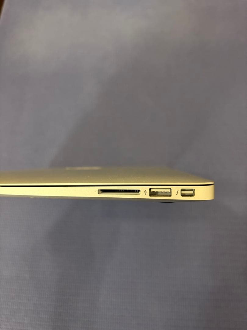 MacBook本体 MacBook Air 13in SSD128GB