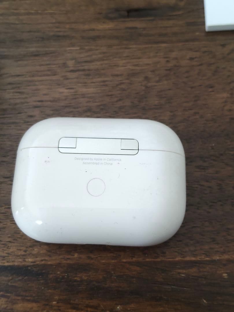 【AirPods Pro第一世代】本体ワイヤレス充電ケース付き