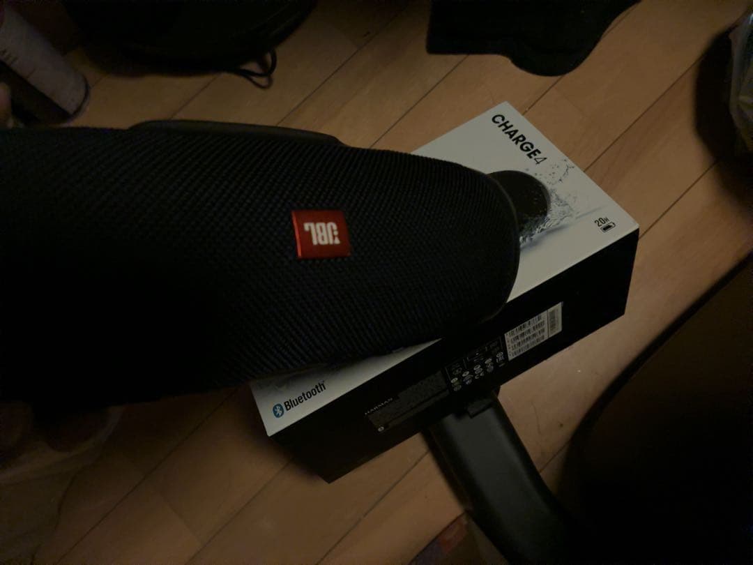 JBL CHARGE4 ワイヤレススピーカー