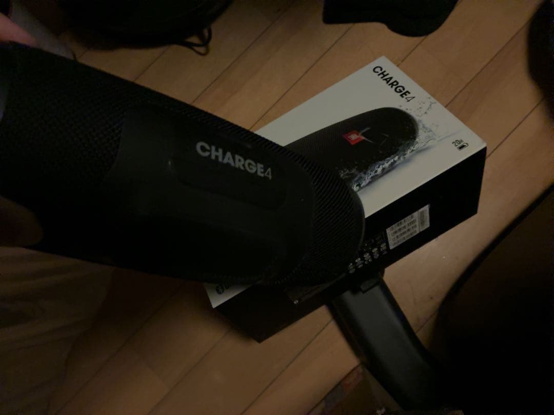 JBL CHARGE4 ワイヤレススピーカー