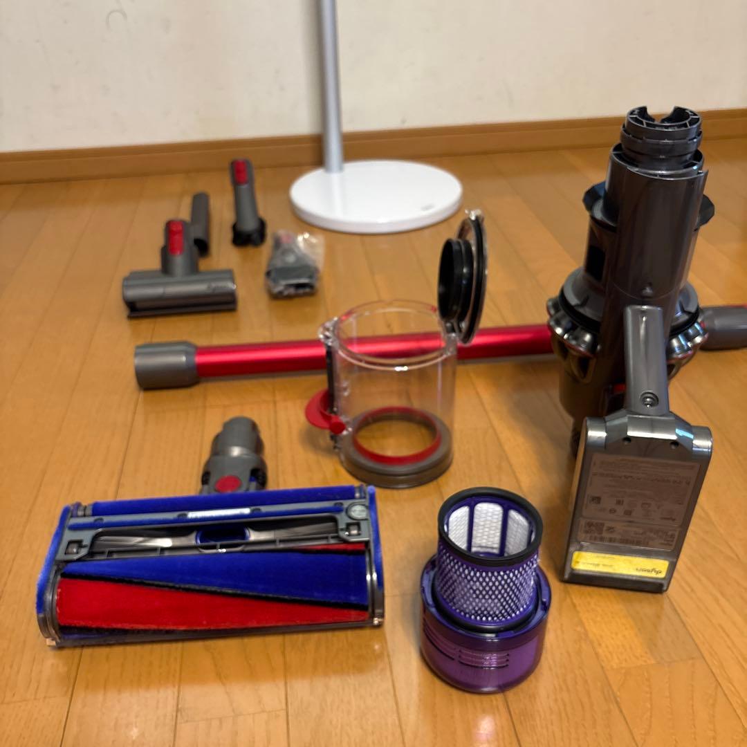 ダイソン V11 SV14 美品　スタンド付き　分解洗浄除菌整備済　NO.3