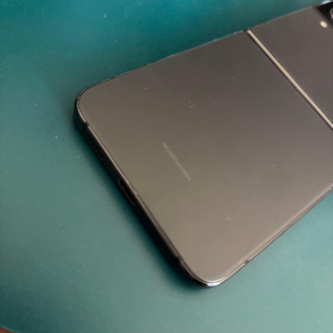 GALAXY z flip4 海外版 シムフリー