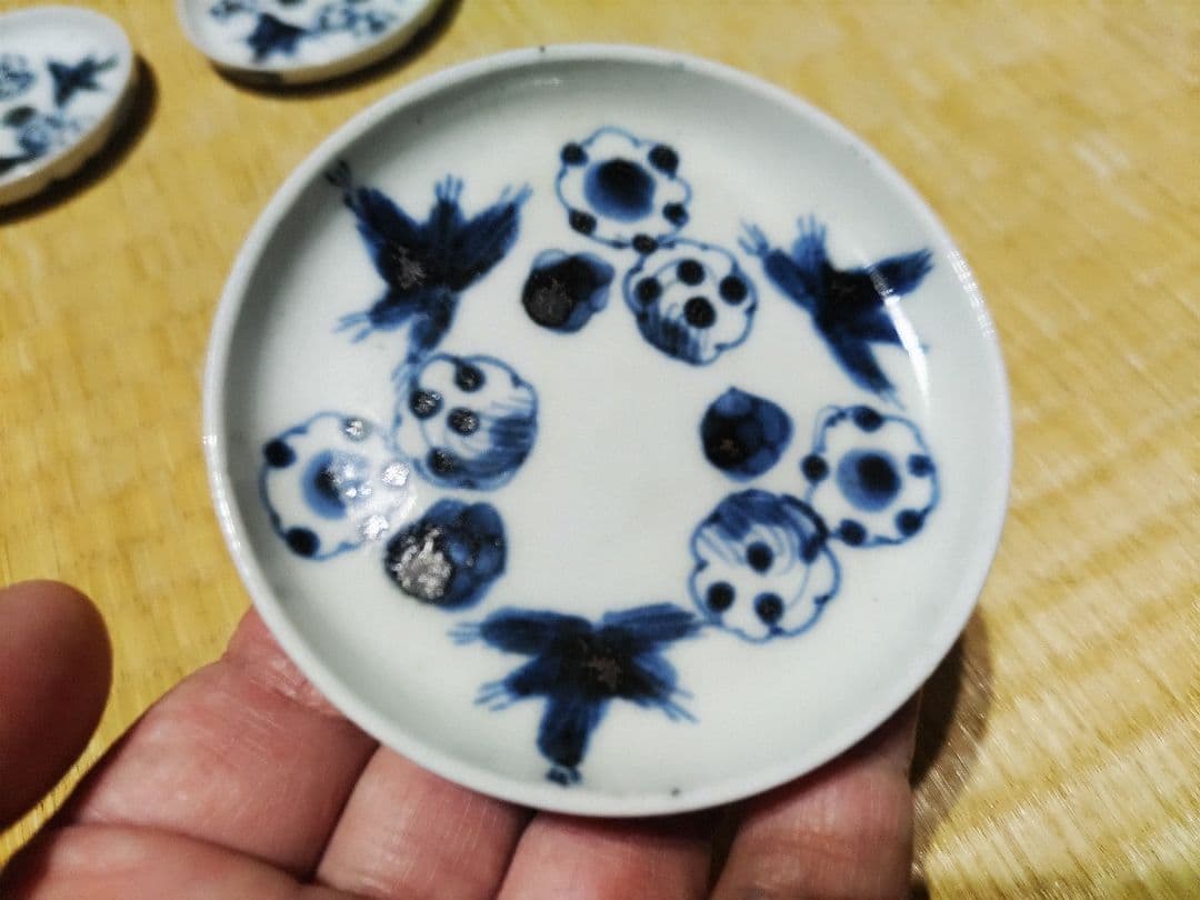 雪輪・梅　に　若松図　古伊万里　豆皿（8㎝）３枚　美品！