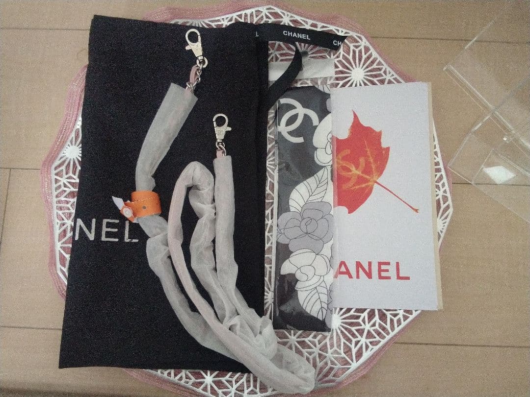 CHANEL キャビアスキン(本革)バッグ、ノベルティー♥多少の値引き交渉有