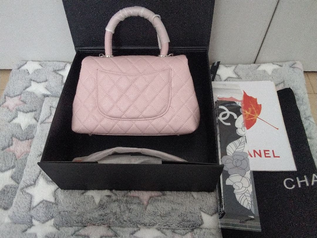 CHANEL キャビアスキン(本革)バッグ、ノベルティー♥多少の値引き交渉有