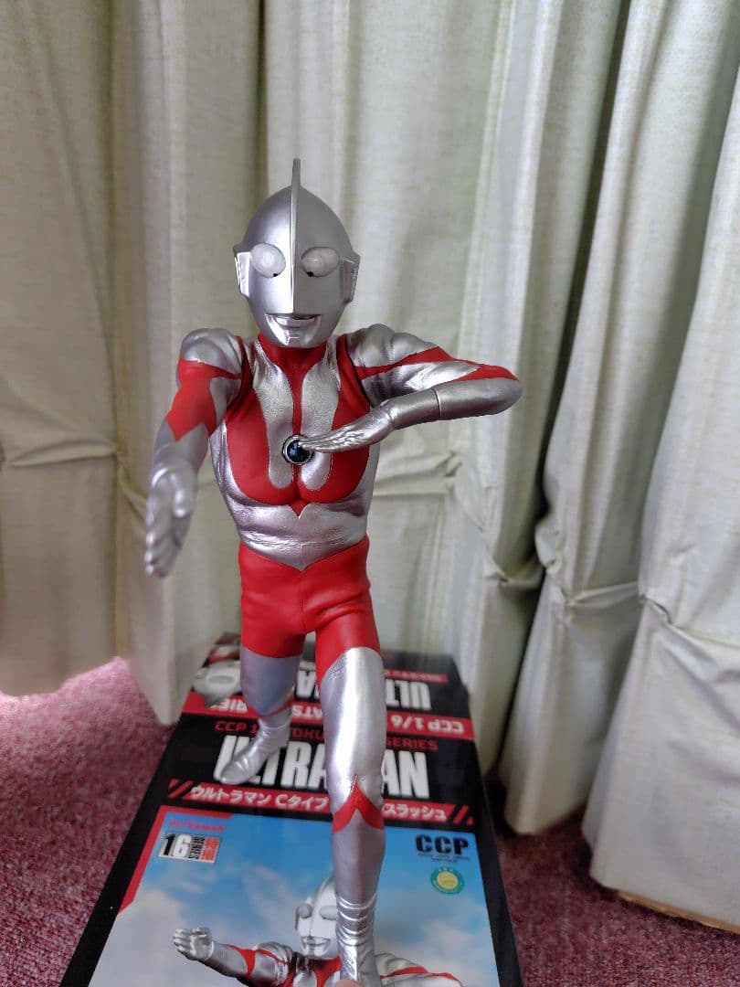 ウルトラマン Cタイプ ウルトラスラッシュ 1/6スケール