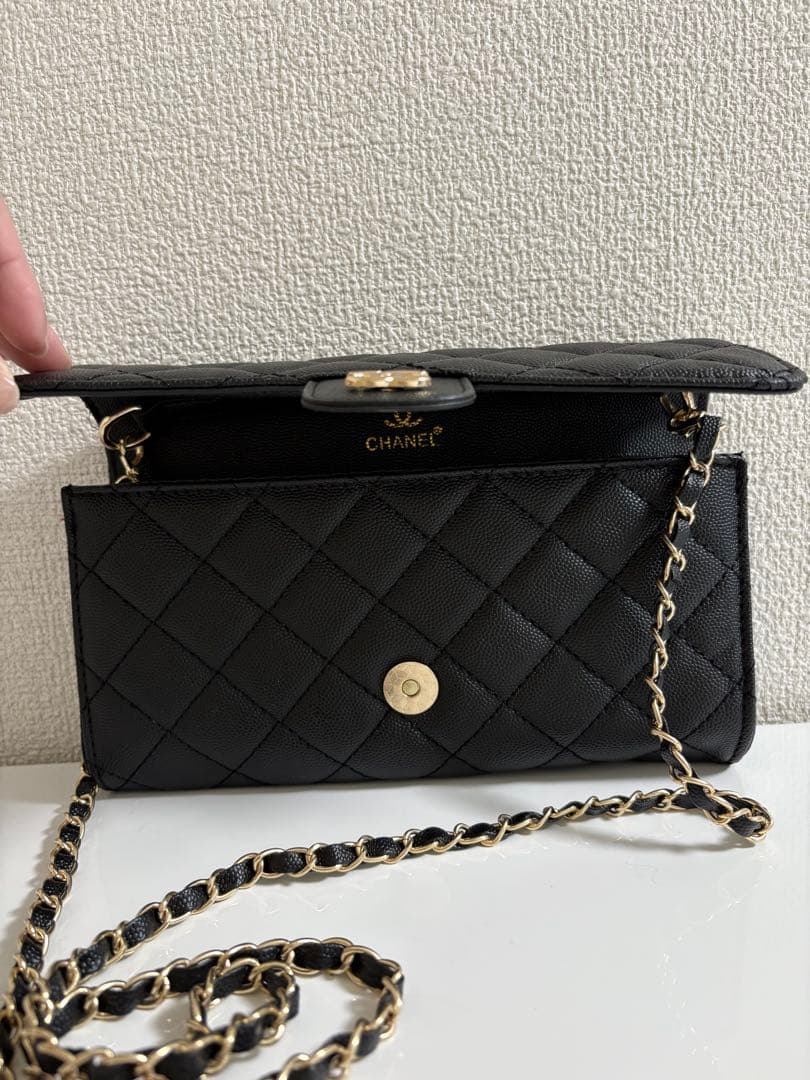 ノベルティ　ショルダーバッグ　チェーンウォレット