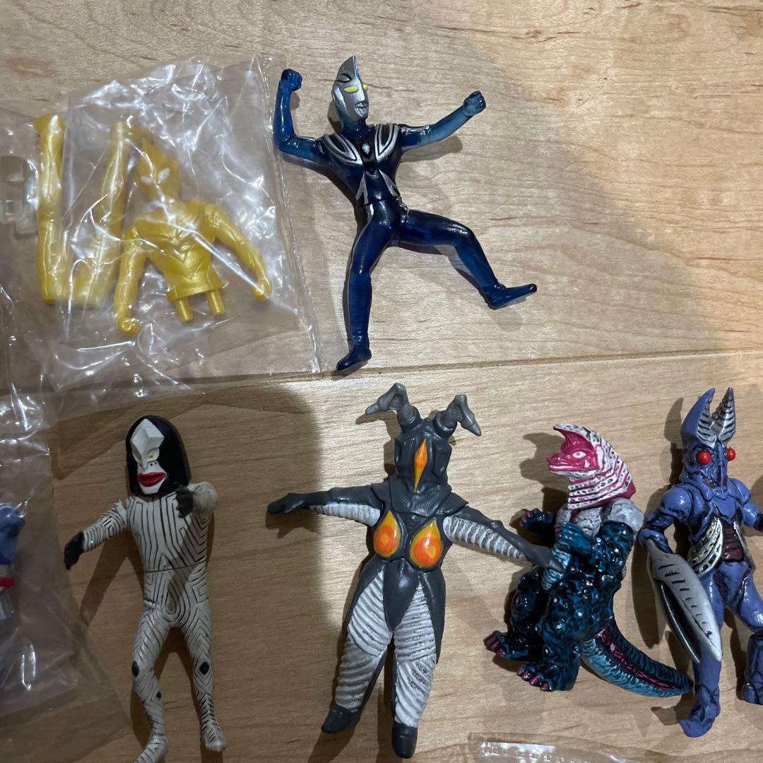ウルトラマン　キャラエッグ　ワンダーカプセル　20体　レア　未開封　平成レトロ