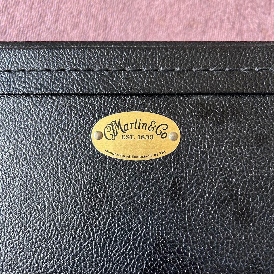 Martin DM アコースティックギター ハードケース付き【ジャンク】