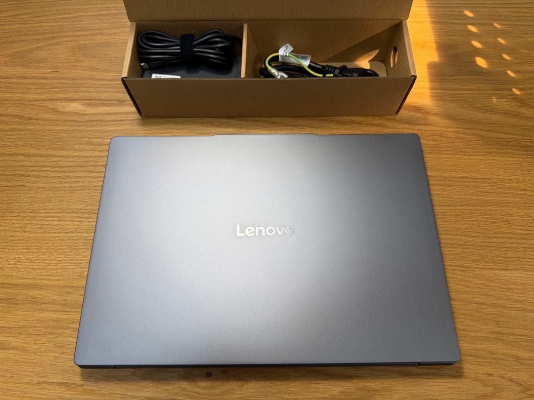 Windowsノート本体 Lenovo Yoga Pro 7 Gen 9 32GB 1TB