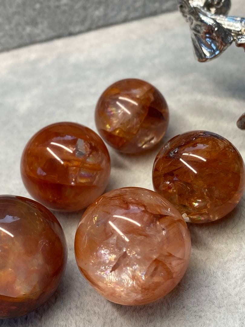 TZ460-4 虹入ファイヤークォーツ　ミニスフィア　ツリー台座セット　天然石