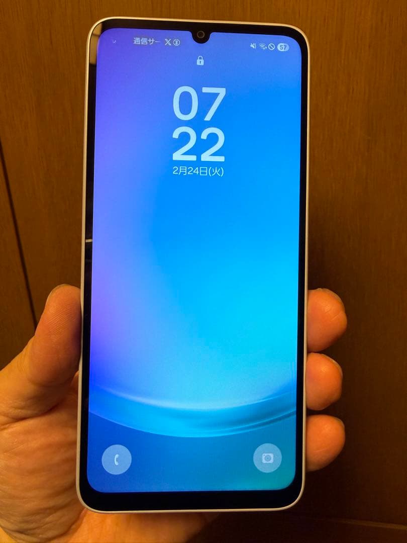 Samsung Galaxy A25 5G ホワイト 本体