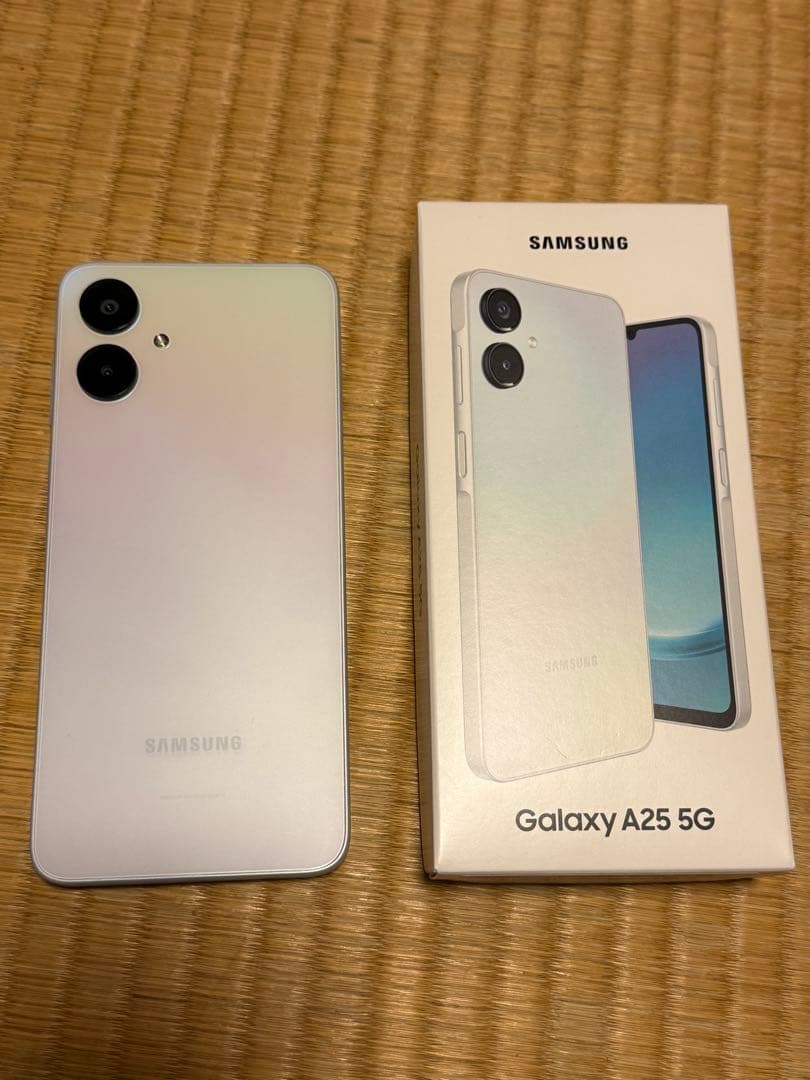 Samsung Galaxy A25 5G ホワイト 本体