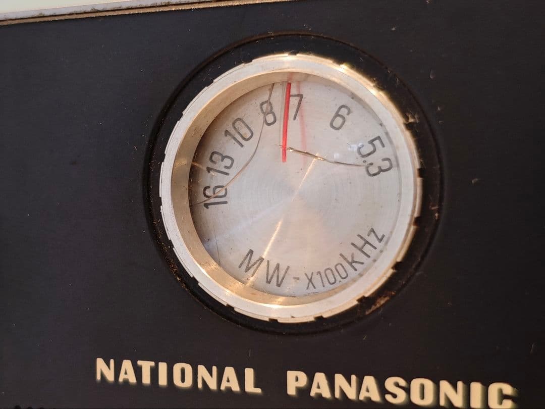 National Panasonic ラジオ R−155 MW 動作品